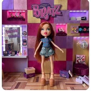 Bratz "Hello My Name Is" Meygan doll.